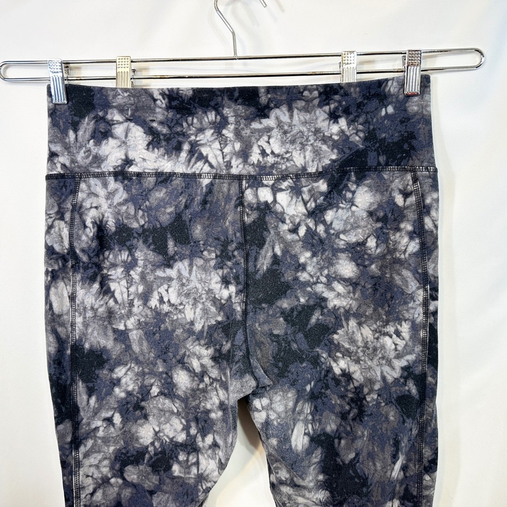 Lane Bryant Plus Size 18/20 Leggings Gray Cropped Strappy Livi Workout 1194 - Picture 5 of 6